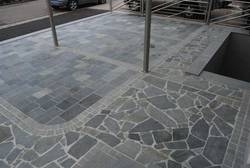 Polygonalplatten Karistou Schwartz Blau mit Braunen Adern